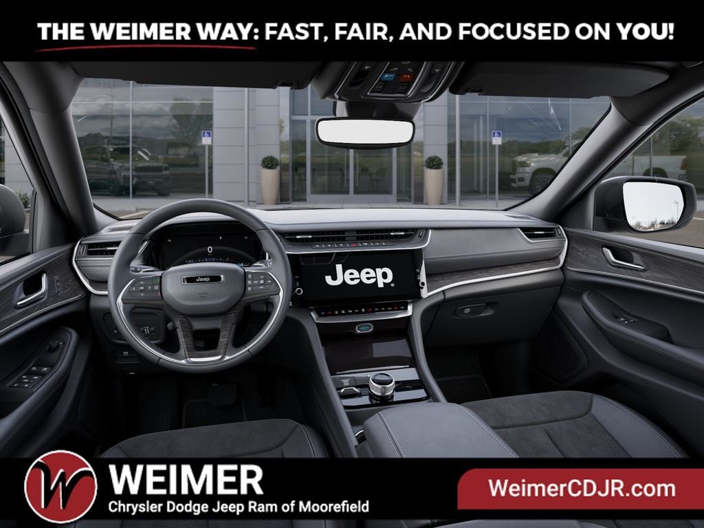 New 2026 Jeep Grand Cherokee Altitude - photo - 13