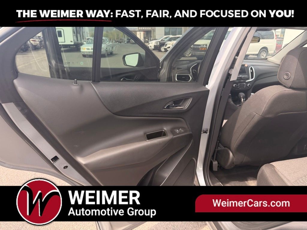Pre-Owned 2024 Chevrolet Equinox LT - photo - 11