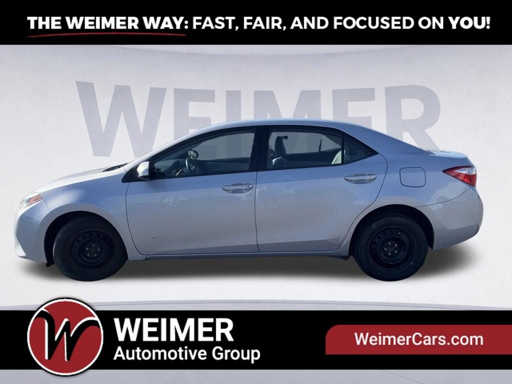 Pre-Owned 2016 Toyota Corolla LE - photo - 5