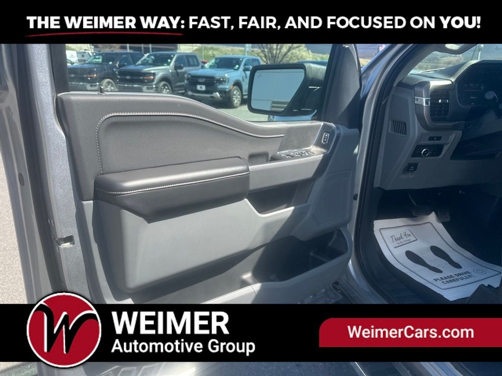 Pre-Owned 2025 Ford F-150 XLT - photo - 11