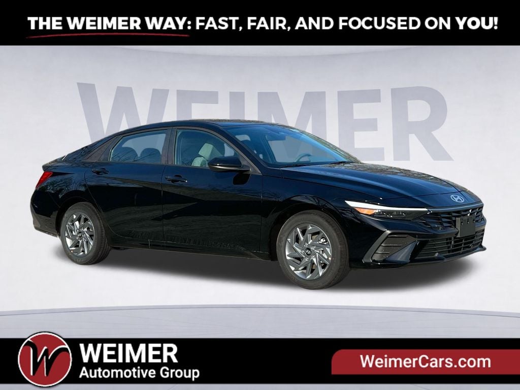 Pre-Owned 2025 Hyundai Elantra Hybrid Blue - photo - 10
