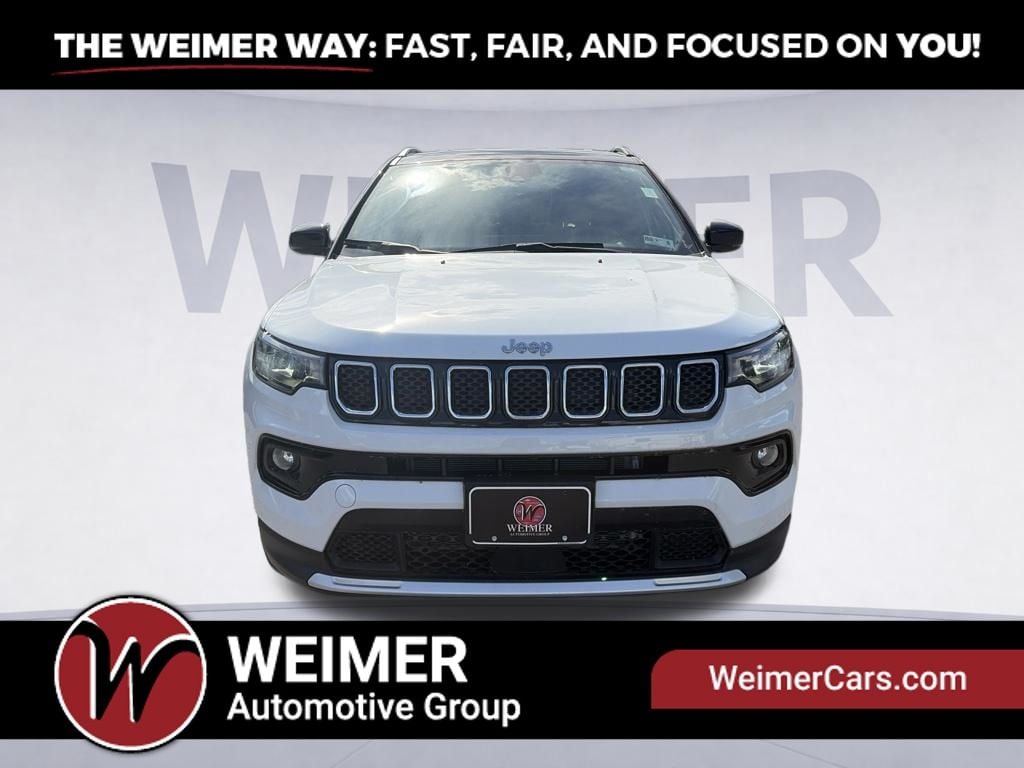 Pre-Owned 2024 Jeep Compass Limited - photo - 1