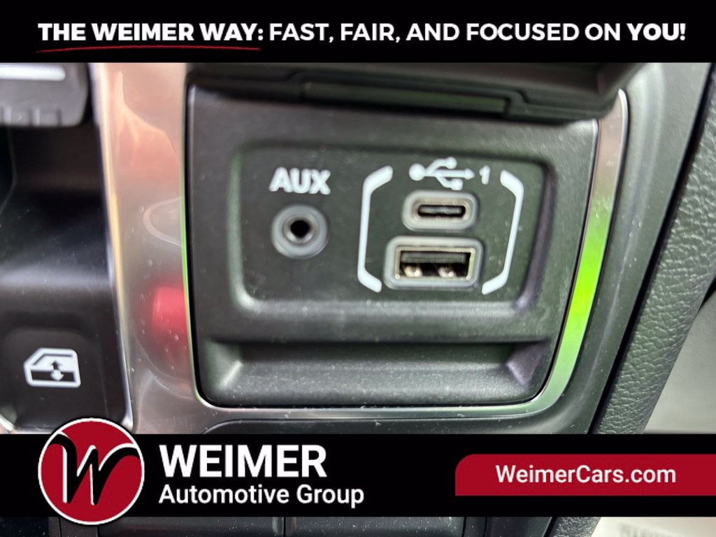 Pre-Owned 2022 Jeep Wrangler Sport - photo - 26