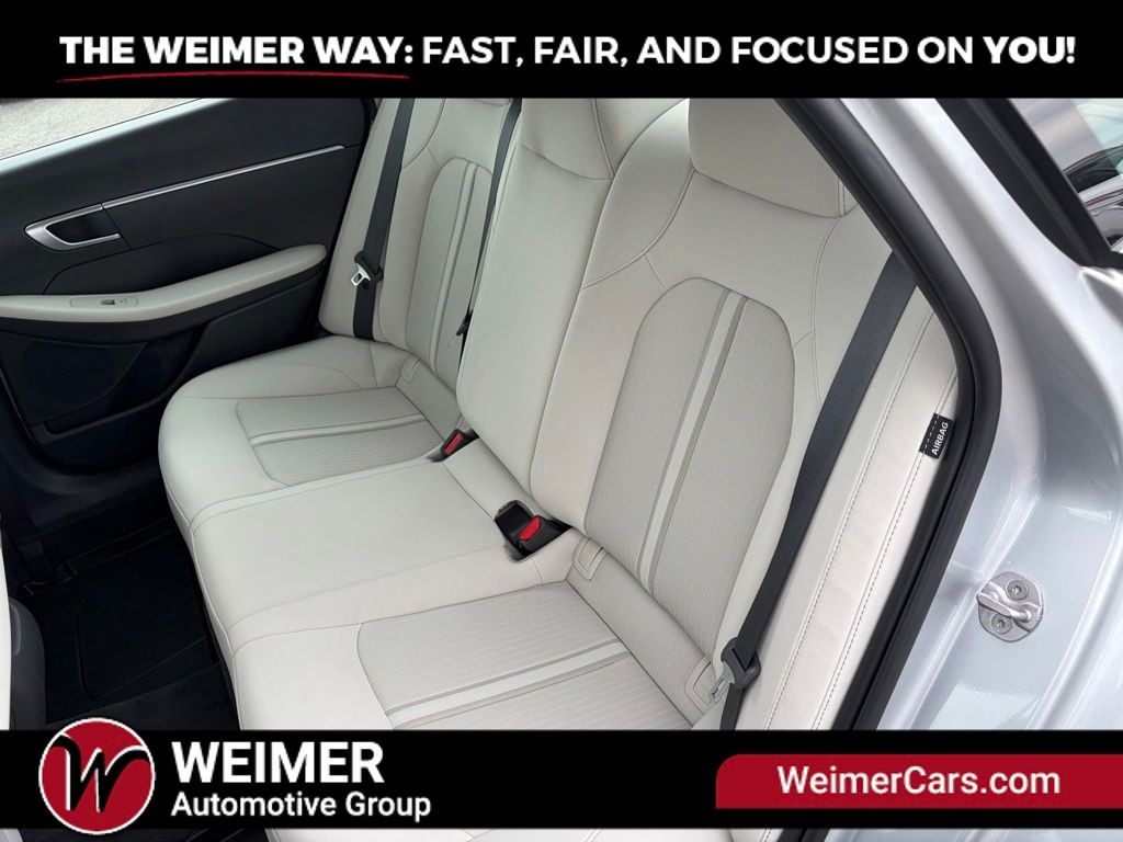 Pre-Owned 2025 Hyundai Sonata SE - photo - 27