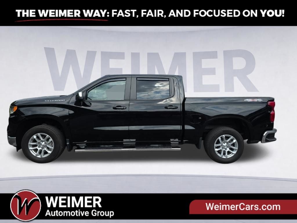 Pre-Owned 2024 Chevrolet Silverado 1500 LT - photo - 0