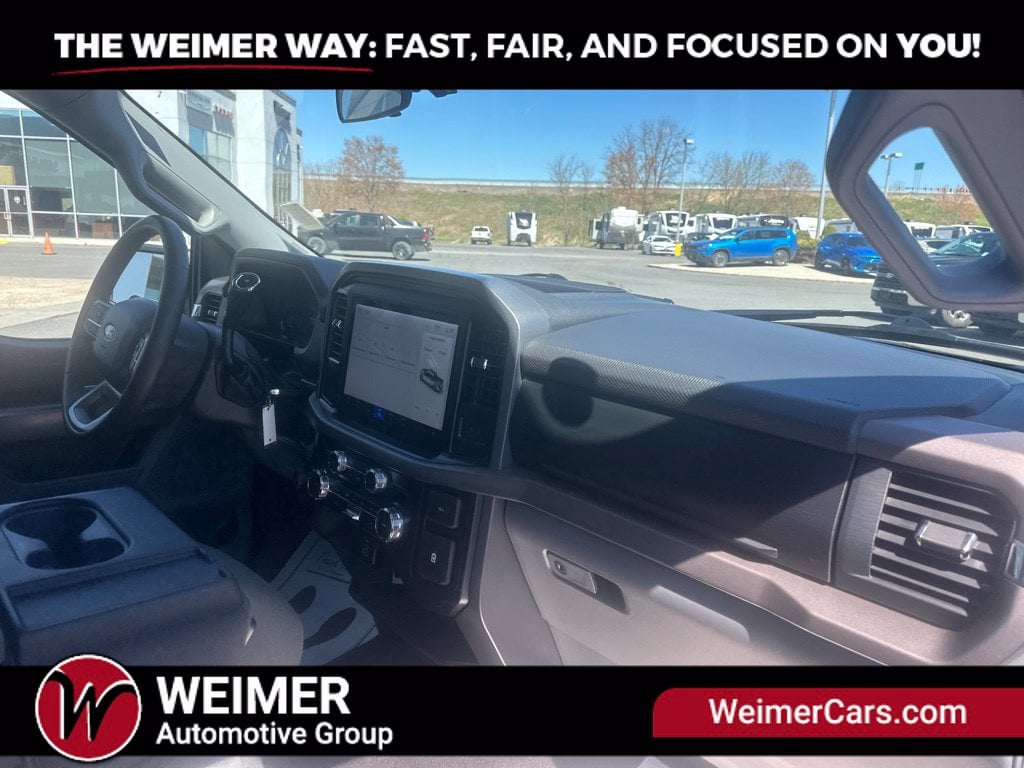 Pre-Owned 2025 Ford F-150 XLT - photo - 50