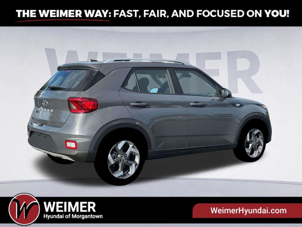 New 2026 Hyundai Venue SEL - photo - 7