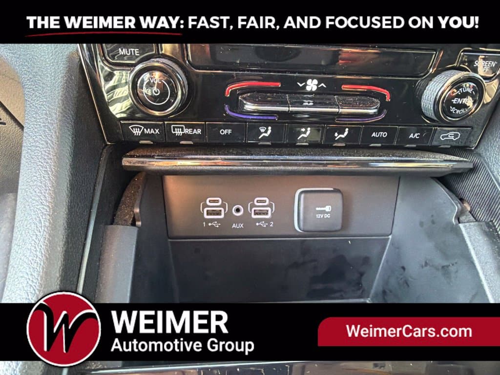Pre-Owned 2024 Jeep Grand Cherokee L Laredo - photo - 18