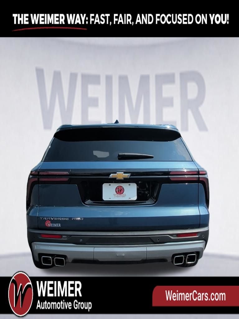 Pre-Owned 2025 Chevrolet Traverse LT - photo - 5