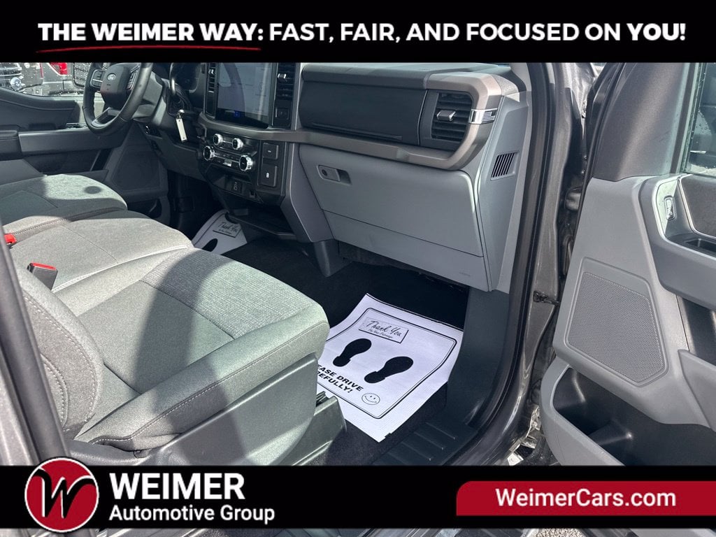 Pre-Owned 2025 Ford F-150 XLT - photo - 38