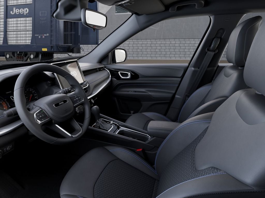New 2026 Jeep Compass Latitude - photo - 21