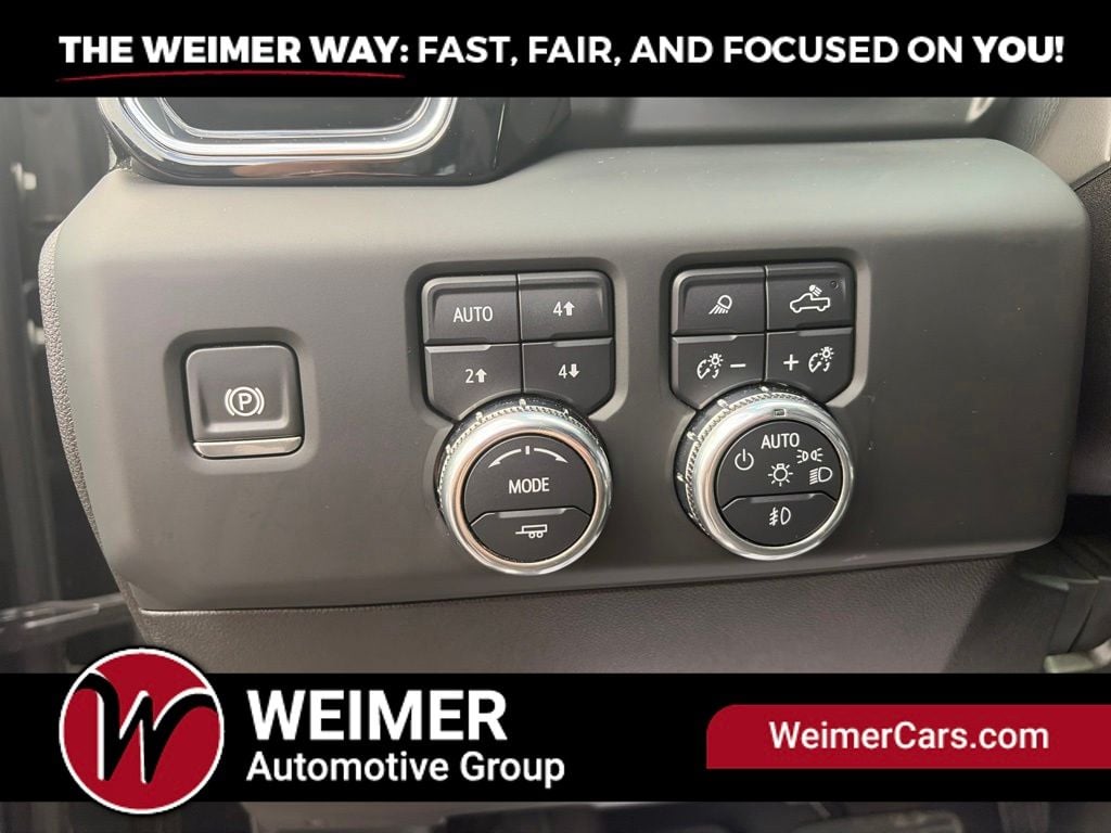 Pre-Owned 2024 GMC Sierra 2500HD Denali - photo - 24
