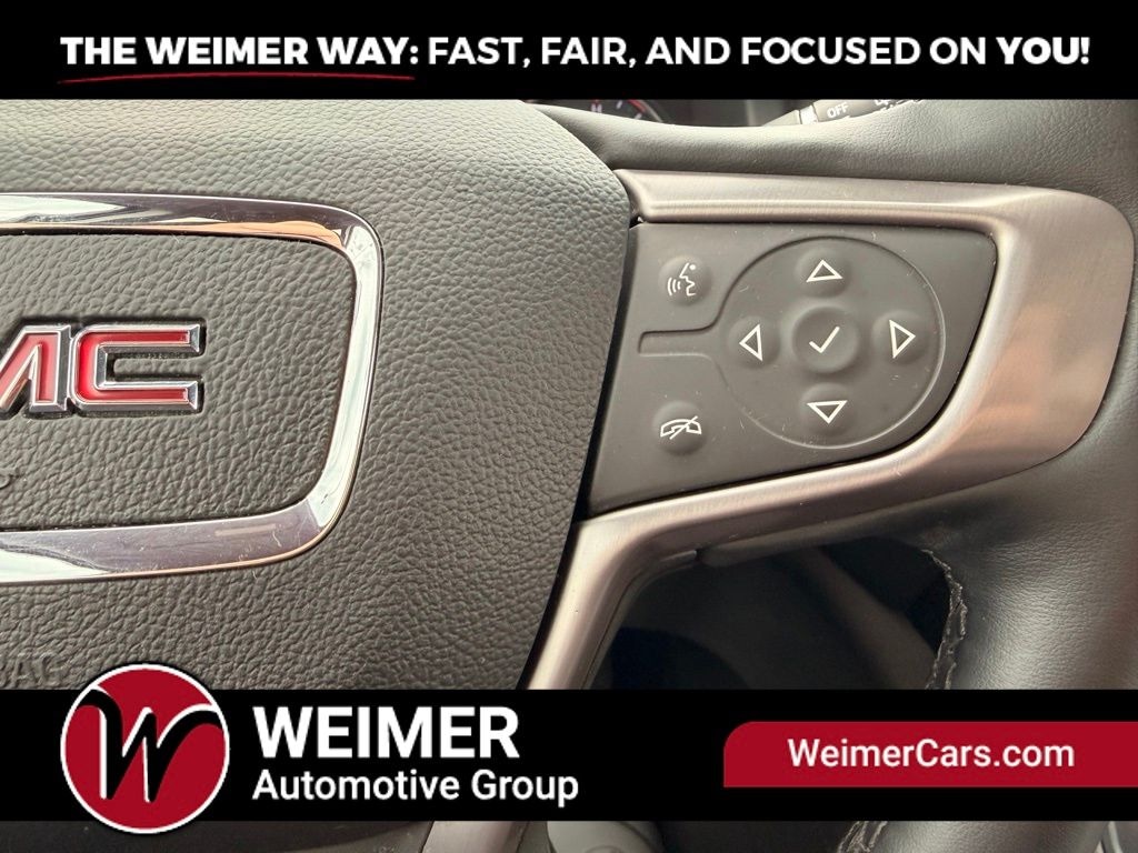 Pre-Owned 2023 GMC Acadia AT4 - photo - 15