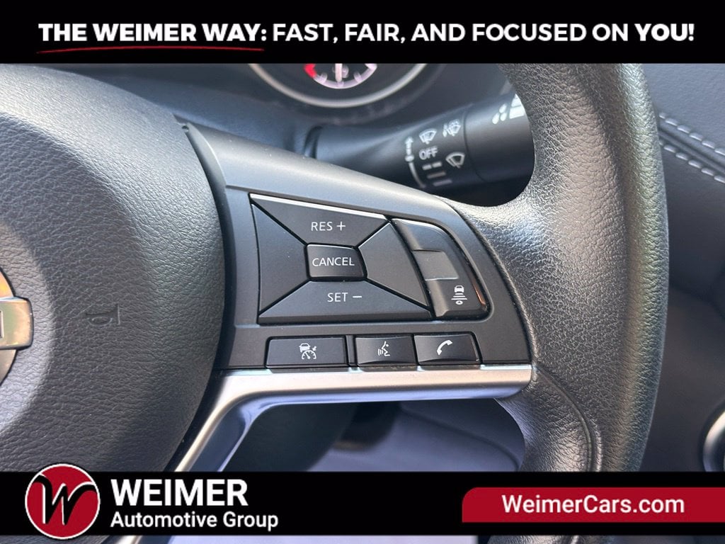 Pre-Owned 2023 Nissan Sentra SV - photo - 11