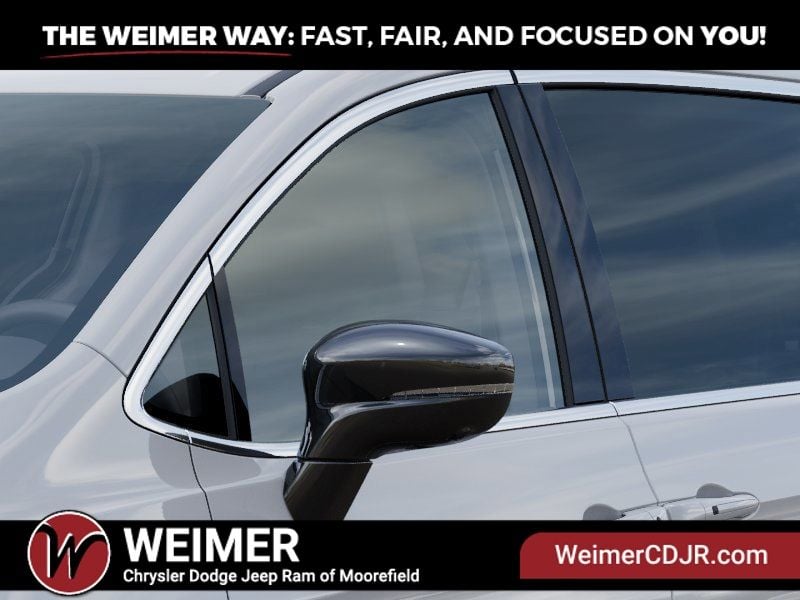 New 2025 Chrysler Pacifica Select - photo - 11