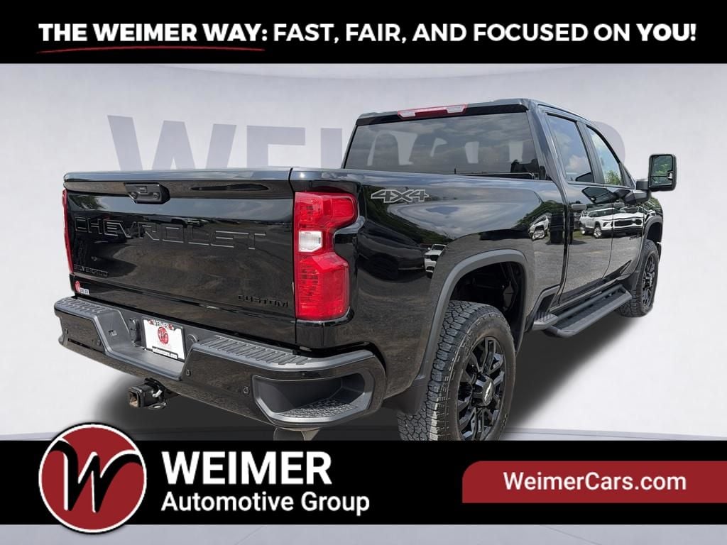 Pre-Owned 2026 Chevrolet Silverado 2500HD Custom - photo - 4