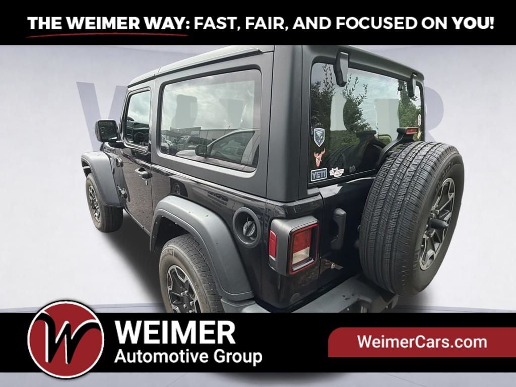 Pre-Owned 2022 Jeep Wrangler Sport - photo - 5