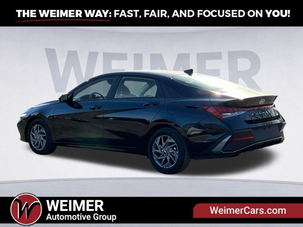 2025 Hyundai Elantra Hybrid Blue Photo in Morgantown WV 26501