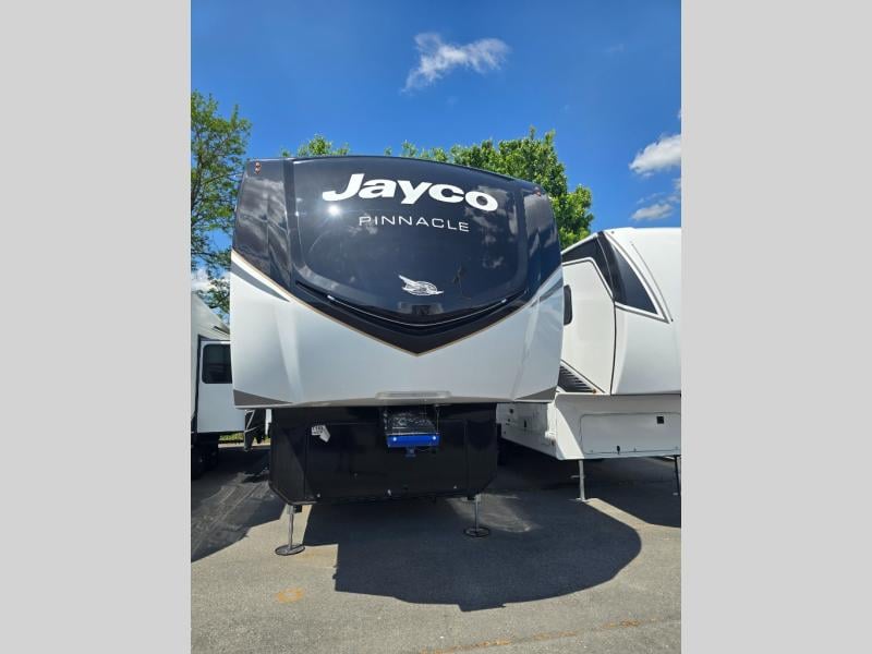 2026 Jayco 36FBTS Pinnacle Photo in Moorefield, WV 26836