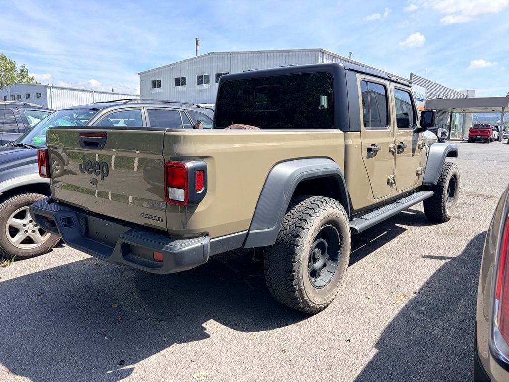 2020 Jeep Gladiator Sport Photo in Moorefield WV 26836