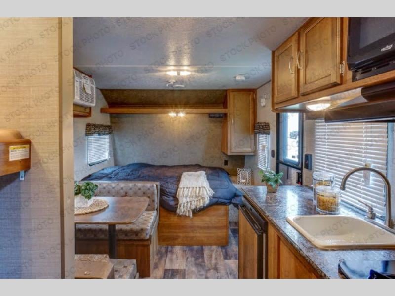 2018 Keystone RV Summerland Mini 1800BH Photo in Moorefield WV 26836