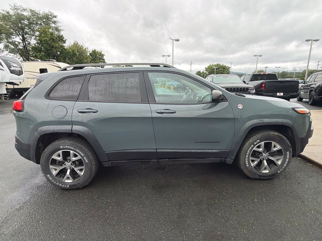 2015 Jeep Cherokee Trailhawk Photo in Moorefield WV 26836