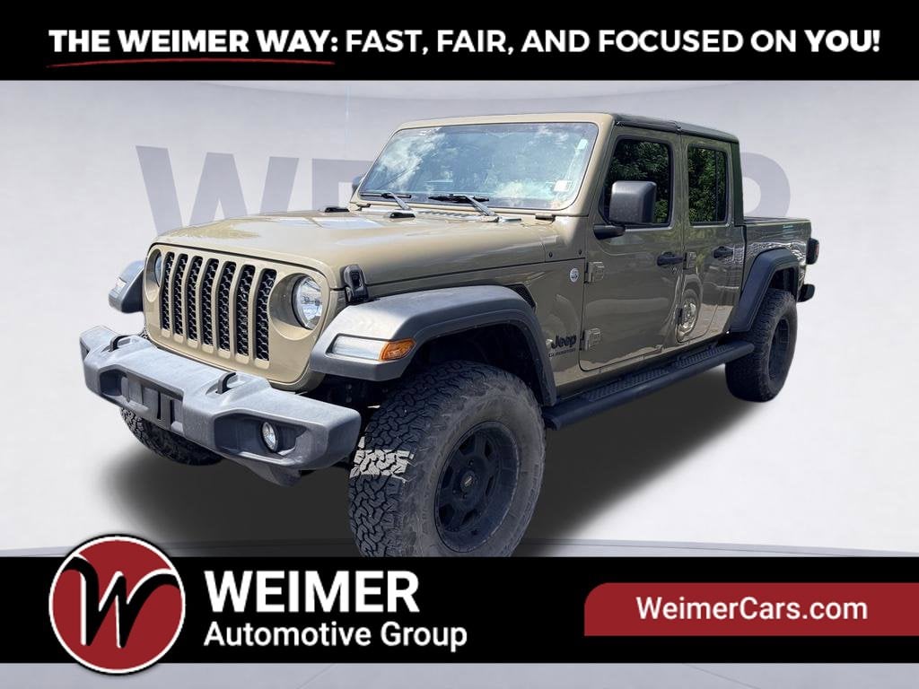 2020 Jeep Gladiator Sport Photo in Moorefield WV 26836