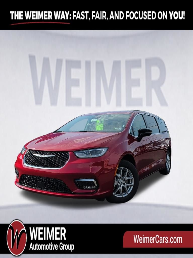 2025 Chrysler Pacifica Select Photo in Cumberland MD 21502