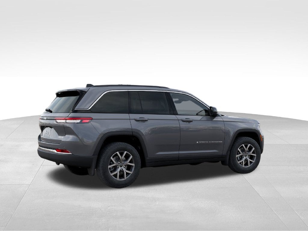 2027 Jeep Grand Cherokee Laredo X Photo in Keyser WV 26726