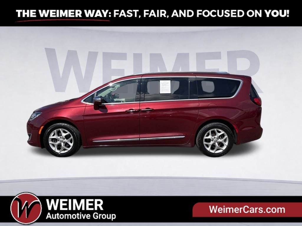 2020 Chrysler Pacifica Limited Photo in Morgantown WV 26501