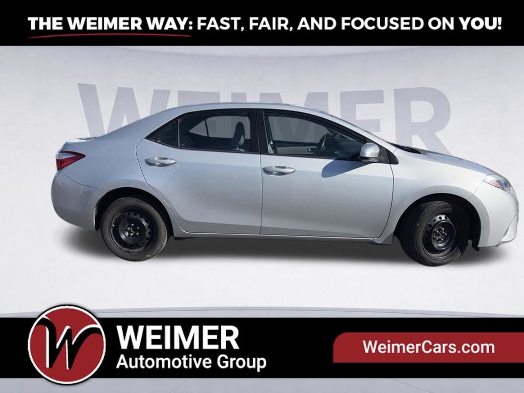 2016 Toyota Corolla LE Photo in Moorefield WV 26836