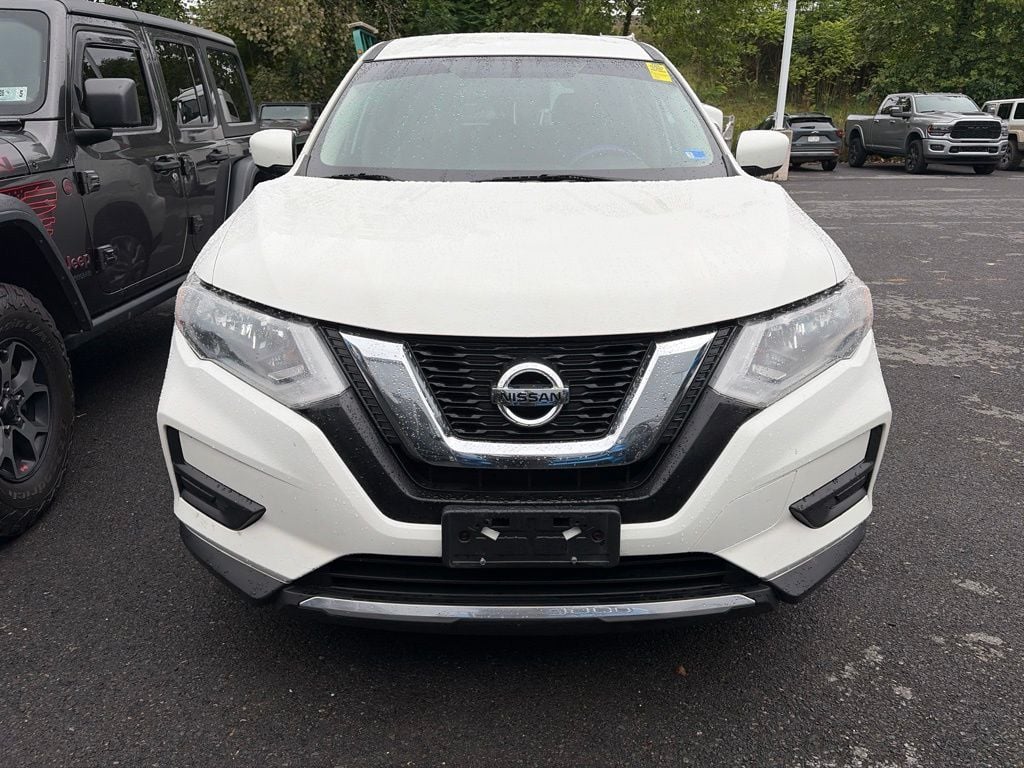 2017 Nissan Rogue S Photo in Moorefield WV 26836