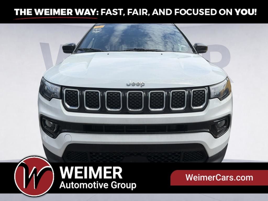 2024 Jeep Compass Limited Photo in Moorefield WV 26836