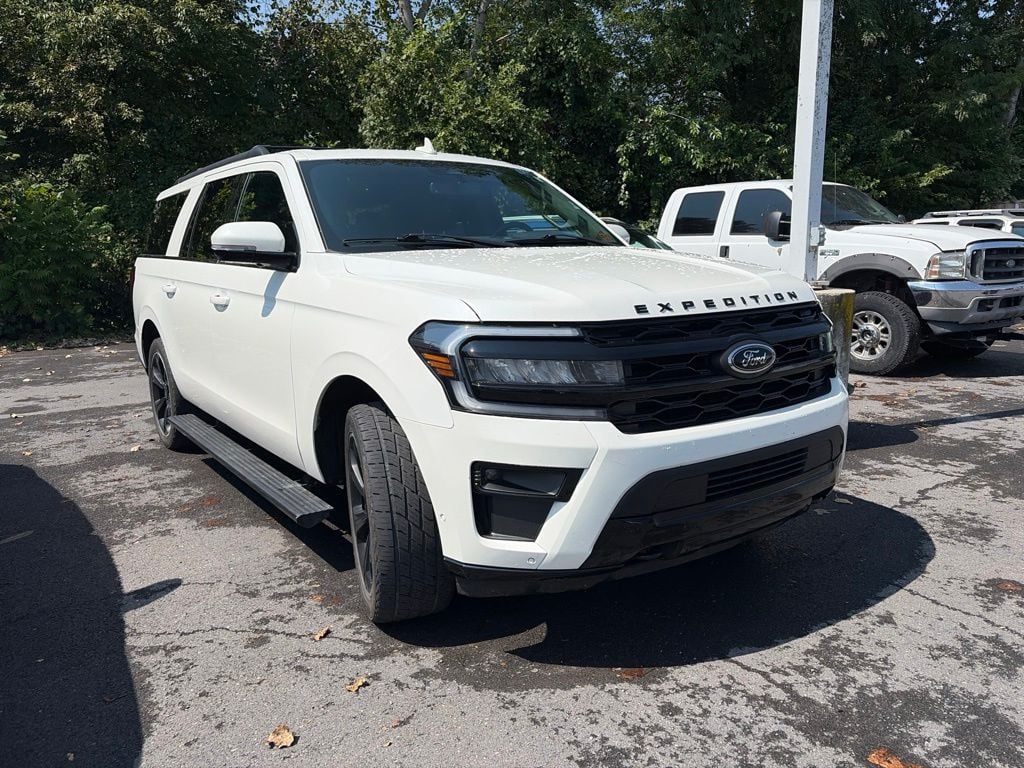 2022 Ford Expedition Max Limited Photo in North Moorefield WV 26836