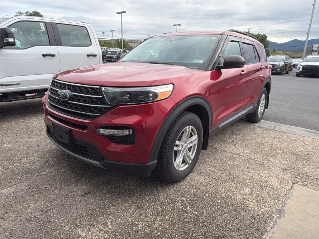2021 Ford Explorer XLT Photo in North Moorefield WV 26836