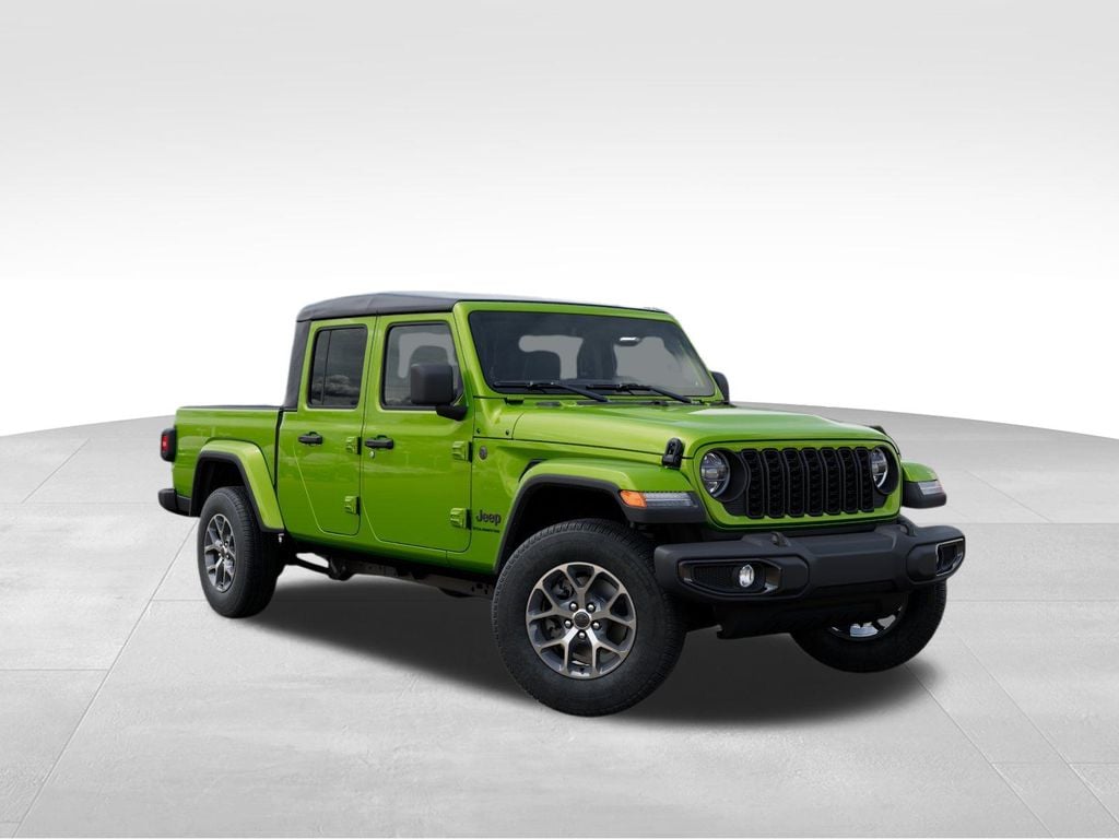 2026 Jeep Gladiator Sport S Photo in Keyser WV 26726