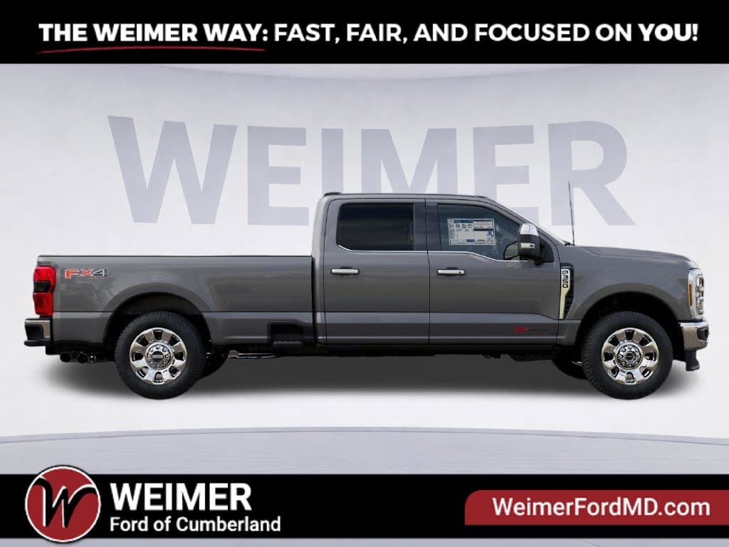 2027 Ford F-350SD Lariat Photo in Cumberland MD 21502