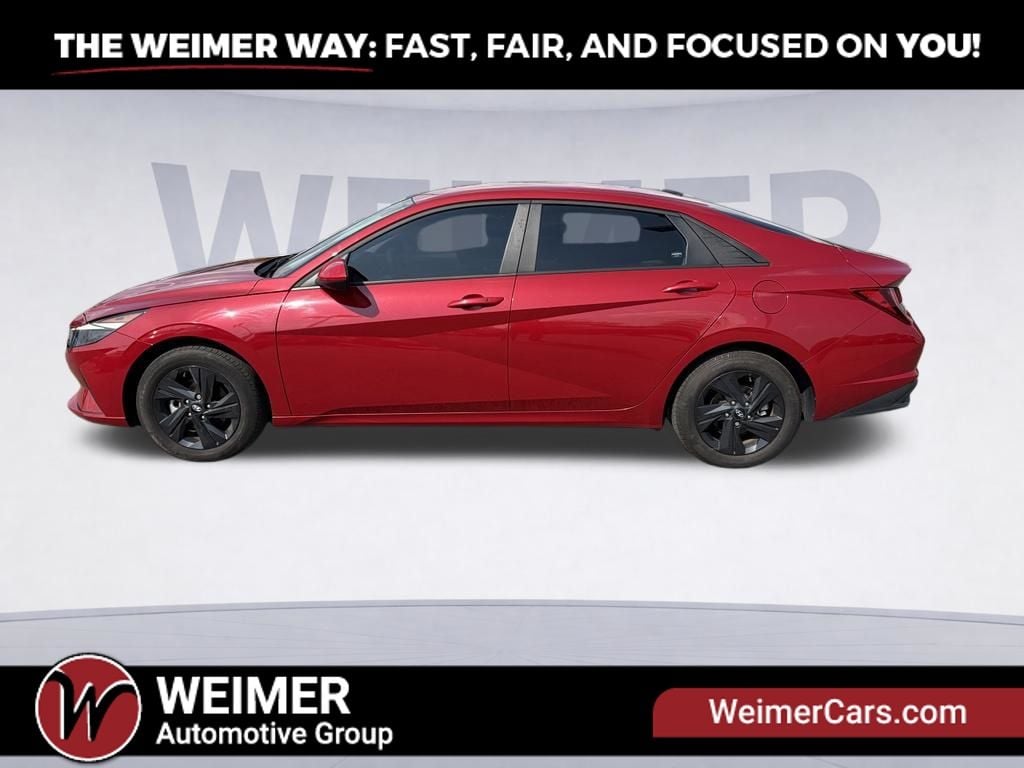 2023 Hyundai Elantra SEL Photo in Morgantown WV 26501